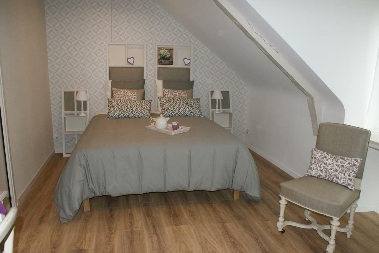 Aux Agapanthes Bed and Breakfast Pluherlin Eksteriør billede